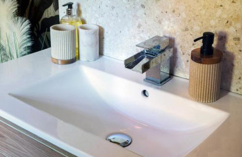 Huge 8 Bed Manor House with Hot Tub, Cinema Room, Games Room - Foto 15