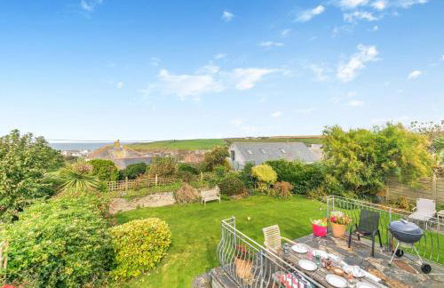 3 Bed in Padstow oc-p00435 - Photo 2