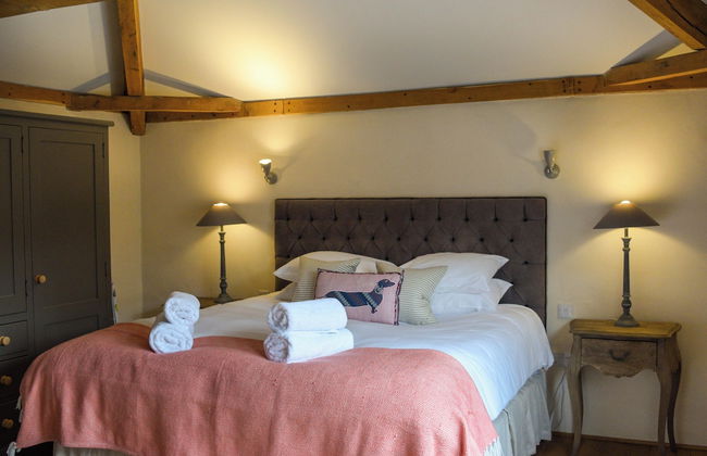 Retreat East - Photo 18