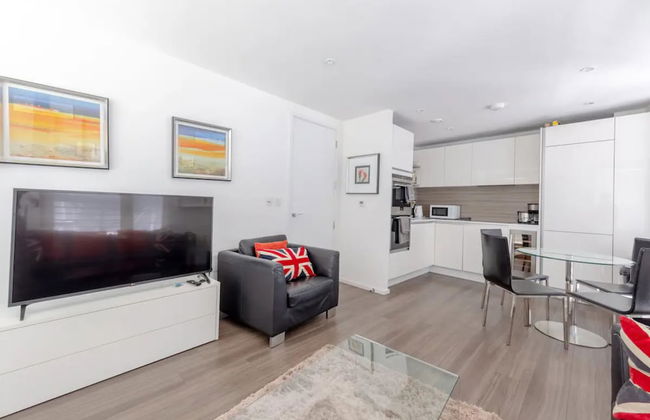 Modern 2BD Flat With a Balcony - Wandsworth - Foto 14