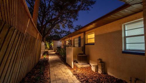 Downtown Gulfport Heated & Cooled Pool-B - Foto 4