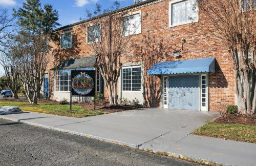 Lux Mins To Atrium Health & Charlotte Airport - Foto 17