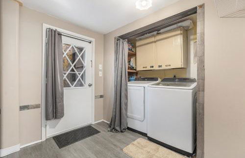 Cozy Chalet w Loft Near Sleeping Bear • Family Retreat ➠ 2552 - Foto 23