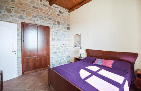 4 Bedroom Gorgeous Home In Satriano - Foto 30