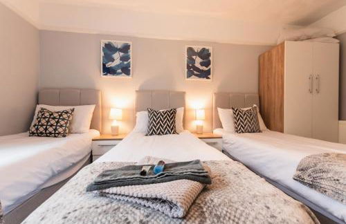 BEST PRICE! Perfect Gunwharf Accommodation - 5 single beds or Kingsize FREE PARKING - Foto 49