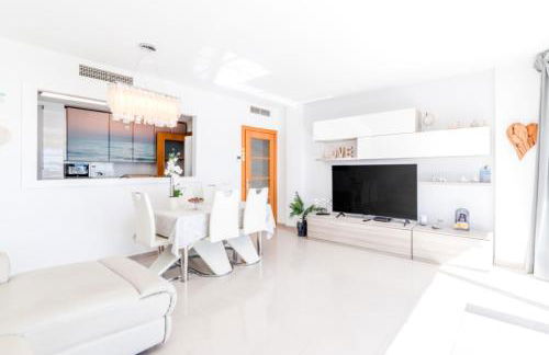 Frente a mar salida directa playa solo 30M agua - Foto 13