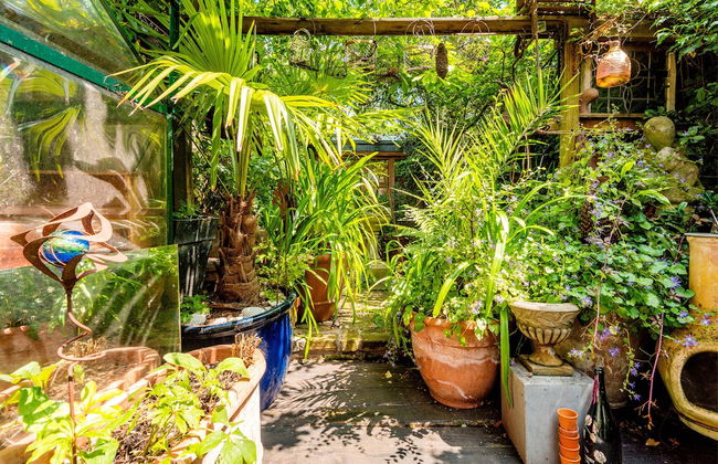 Enchanting Hammersmith Home Close to Shepherds Bush by Underthedoormat - Foto 29