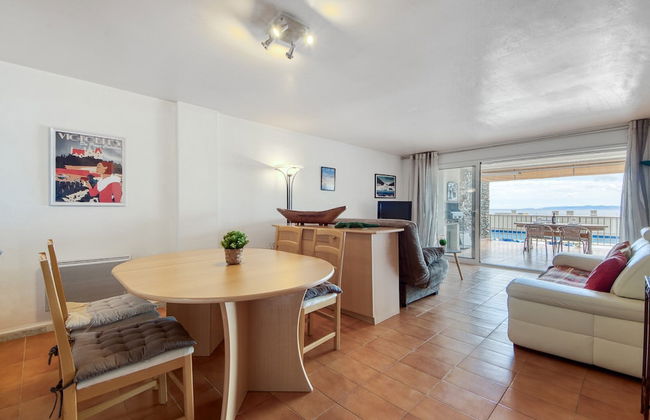 Apartment in Roses Near Canyelles Beach - Photo 28