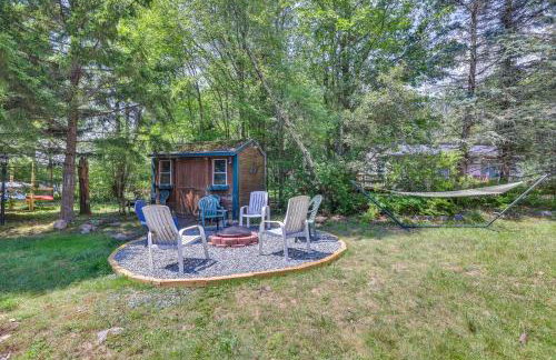 Private Hot Tub Lakefront Poconos Home! - Foto 26