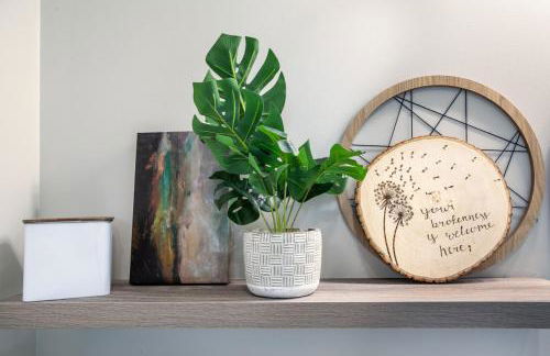 Elegant End Condo Fireplace Community Amenities - Foto 31