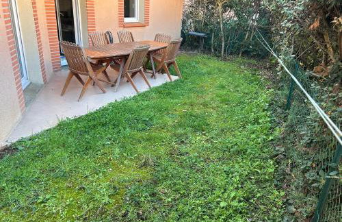 Appartement deux chambres jardin parking - Photo 23