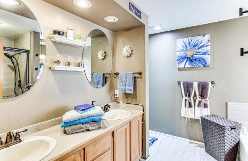 Home Theater and Large Backyard Deck Tacoma Abode! - Foto 17