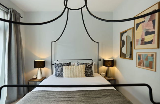 The Putney Hideaway - Modern and Elegant 3bdr Flat With Patio - Photo 14