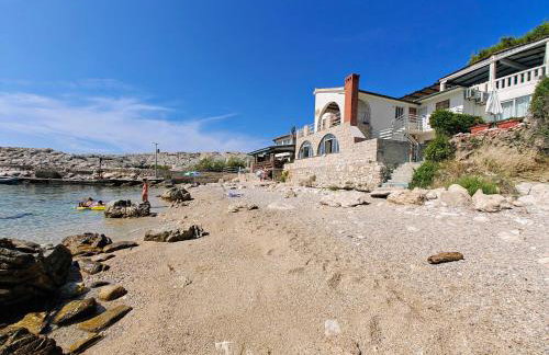 Robinson Elizabeta - Photo 64