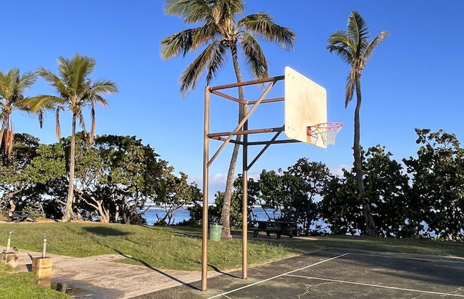 Akule Clubhouse: Awa 1 Bedroom Apt by the Beach 1 Condo by RedAwning - Foto 10