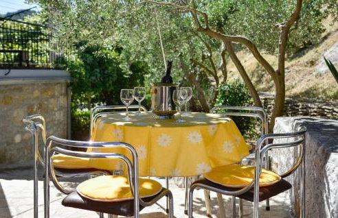 Beautiful Home In Kucice With Wifi - Photo 11