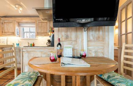 Casita de Catherine by Avantstay 1 Block to Duval St w/ Hot Tub! - Foto 16