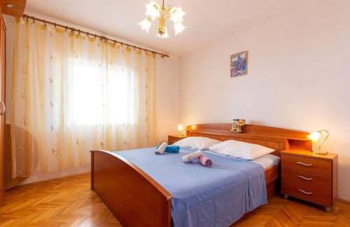 Apartment in Tribalj with Sea View and Beach - Foto 9