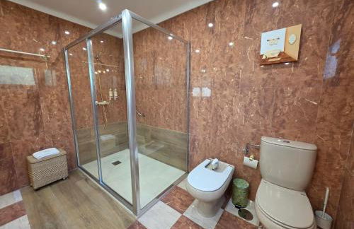 CASTRUM HOUSES - Nature Moledo - Jacuzzi - Sauna - Banho Turc - Bilhar - Matraquilhos - Foto 78