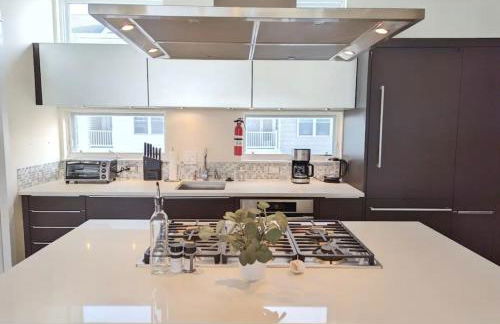 Bayfront AC-Insane Views! Luxury Escape on the Bay - Foto 19