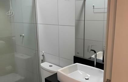 Apartamentos novos em condomínio no Caçari - Foto 24