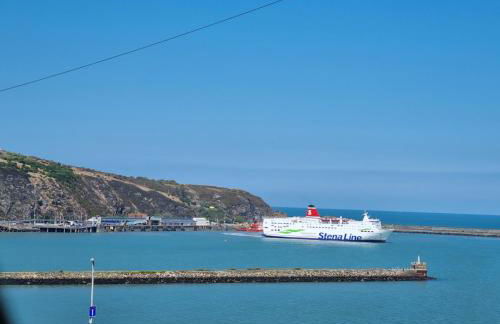 An Artist's Cottage - Photo 31