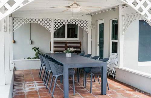 The Coastal Duo Escape - Foto 73