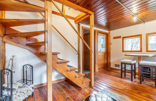 Charming two-level retreat in Capitol Hill - Foxglove Inn - Foto 16