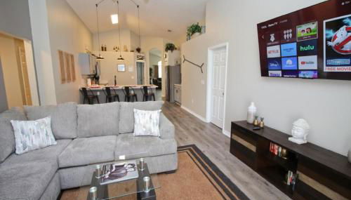 Newly Renovated Home With Calming Atmosphere - Foto 2