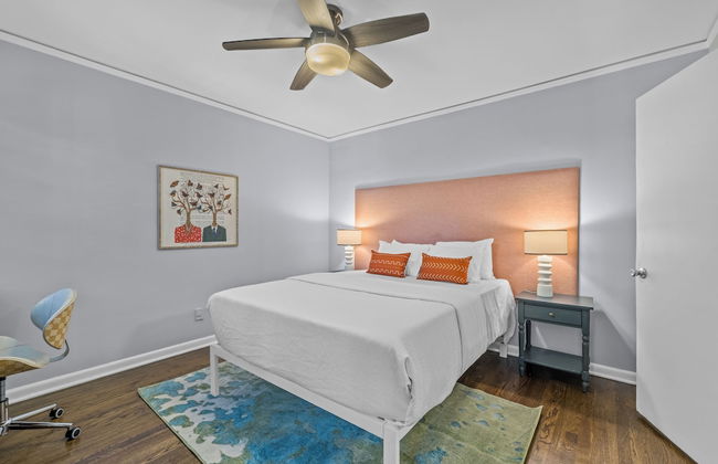 881 Furnished Apartments - Foto 2