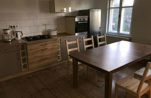 Sanierte möblierte Altbauwohnung am Waldrand für bis zu 6 Personen - Foto 6