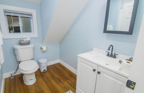 Cozy 2nd & 3rd Floor Retreat - Foto 30