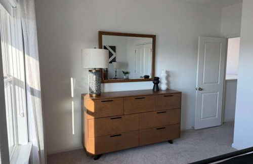 Spacious 4BR Oasis - Pool - Patio - 8 Min to Kalahari - Foto 10