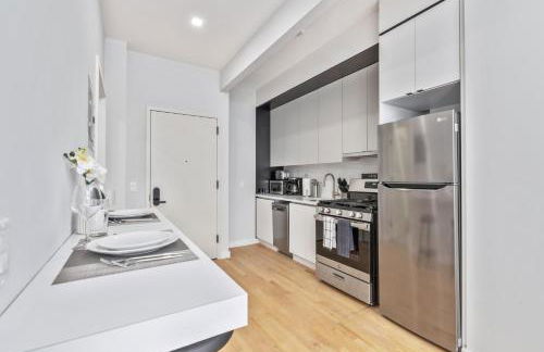 Studio w Charming Juliet Balcony in Upper East - Foto 9