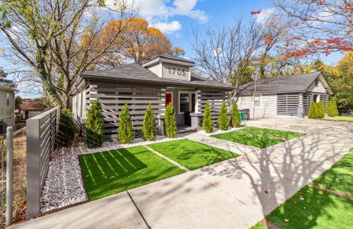 Charlotte Retreat: Luxury 4BR Heaven - Foto 87