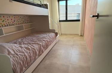 Apartment by the beach with pool and private parking - Foto 23