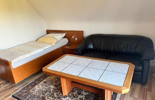 Apartment für 5 Personen mit Gartennutzung - Messezimmer - Foto 20