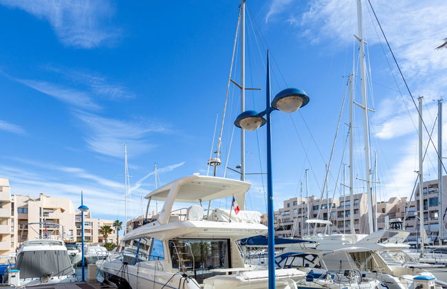 1 bedroom Apartment in Bormes-les-Mimosas with swimming pool and terrace - Photo 23