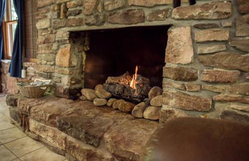 Pet-Friendly Cabin Retreat in the Ozarks of Scenic Newton County, Arkansas - Foto 7