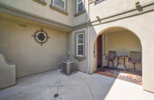 Modern Moreno Valley Oasis with Private Patio - Foto 26