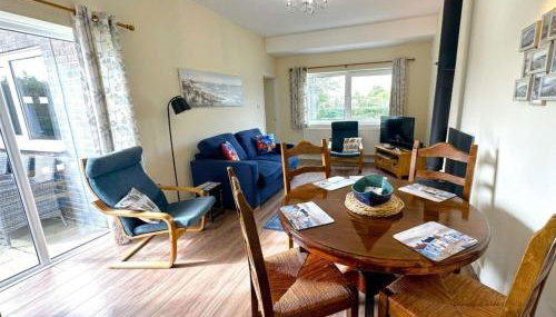 Ty Ardd - modern bungalow close to Pendine Beach - 1 DOG GOES FREE - Foto 4