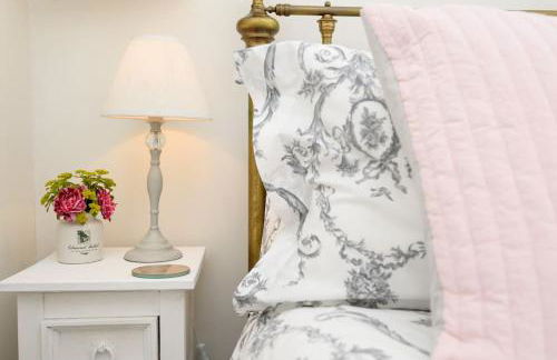 Bijou Coastal Apartment in Polperro With Hot Tub, Onsite Parking 5 min Downhill Walk To Village - Foto 14