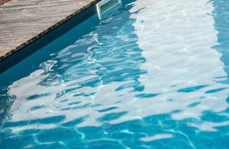 Villa avec piscine privée, sauna, jardin et parking - Foto 17