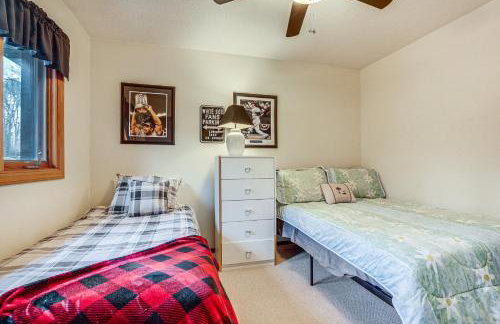 Lake Nokomis Escape with Dock and Beach Access - Foto 24