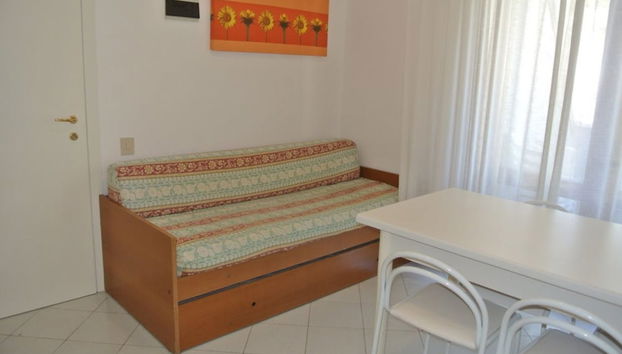 Cozy and Comfy Flat for 4 in Lignano Sabbiadoro - Foto 2, Habitación
