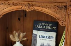 3 Bed City Home - South Facing Patio - 4-5 Beds - Foto 14