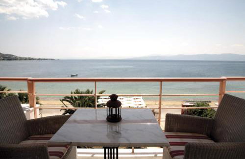 Over Sea Rooms & Villas - Foto 6