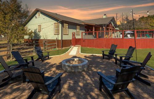 Fitzhugh Lodge - Pool, Poker, Pickleball, Sleeps 16 - Foto 18