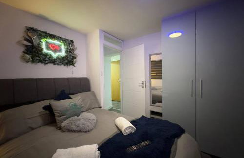 Gorgeous Graceful Getaway w Gazebo - Tylorstown - Foto 31