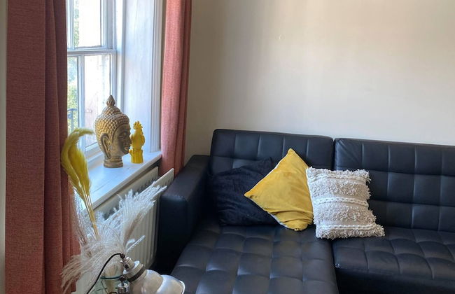 Guards View Windsor - Photo 10